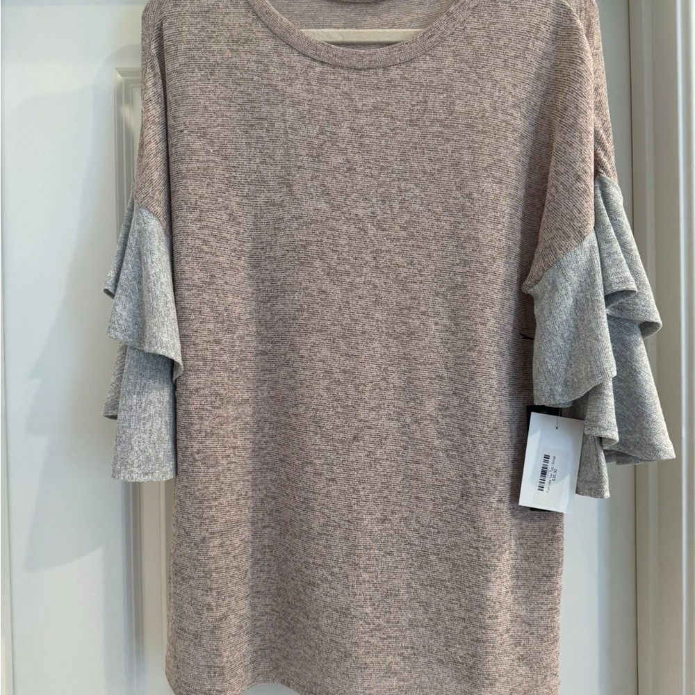 Doe & Rae Textured Knit Top with Ruffle Sleeves
